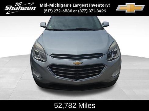 Used 2017 Chevrolet Equinox LT w/ Convenience Package FWD image 2