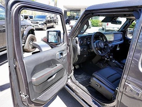 New 2026 Jeep Wrangler Unlimited Rubicon AWD/4WD image 43