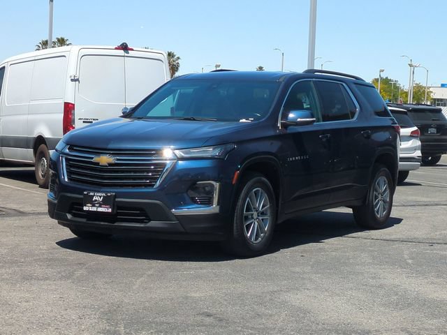Used 2023 Chevrolet Traverse LT FWD image 4