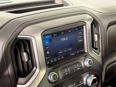 Used 2021 GMC Sierra 3500 Denali w/ Denali Ultimate Package image 15