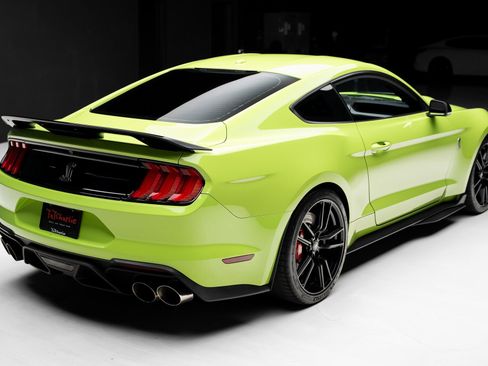 Used 2020 Ford Mustang Shelby GT500 w/ Technology Package image 36