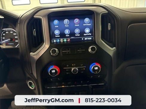 Used 2019 GMC Sierra 1500 SLE w/ SLE Value Package AWD/4WD image 18