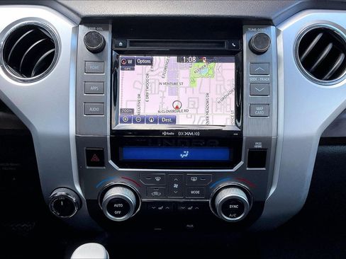 Used 2018 Toyota Tundra Limited image 10