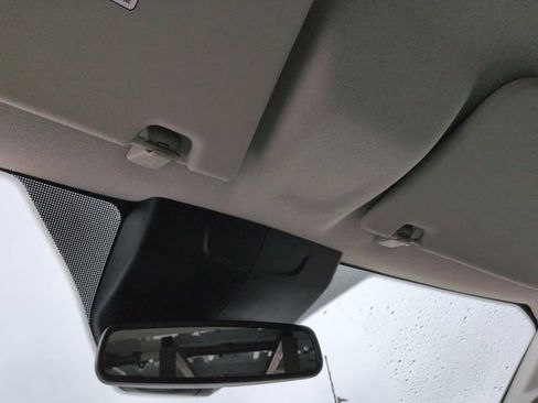 Used 2017 Ford Transit 250 130 Low Roof image 18