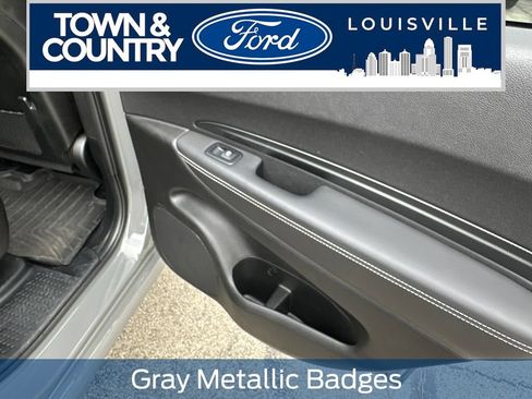 Used 2021 Dodge Durango SRT w/ Technology Group AWD/4WD image 21