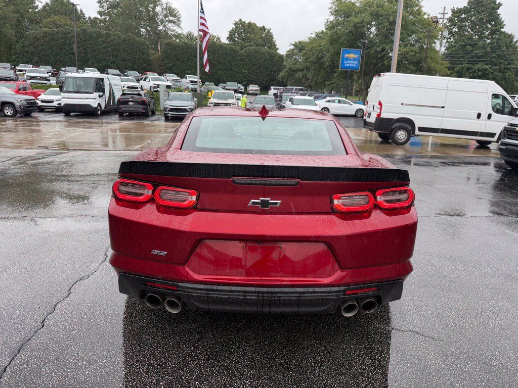 Used 2023 Chevrolet Camaro SS RWD image 4