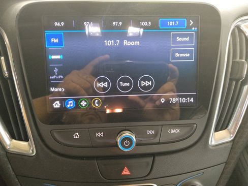 Used 2019 Chevrolet Malibu LT w/ LPO, Convenience Package 2 FWD image 25