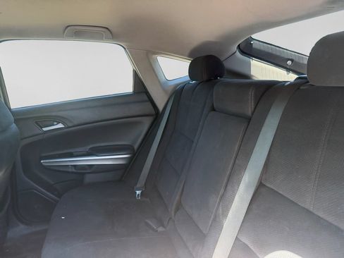 Used 2013 Honda Crosstour EX image 31