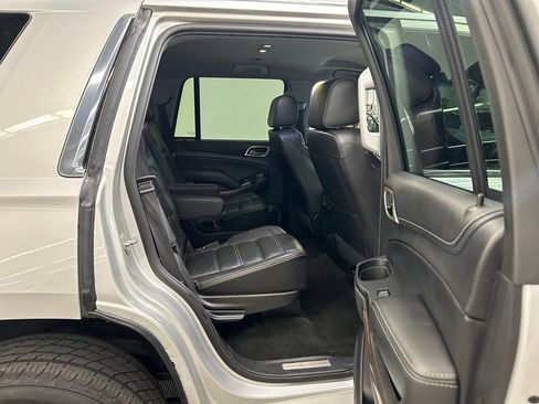 Used 2018 GMC Yukon Denali AWD/4WD image 10