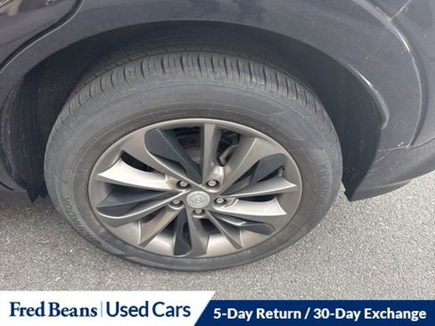 Used 2021 Buick Encore GX Essence w/ Advanced Technology Package AWD/4WD image 17