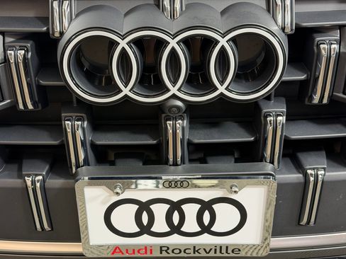Used 2026 Audi Q7 3.0T Premium Plus w/ Premium Plus Package AWD/4WD image 19
