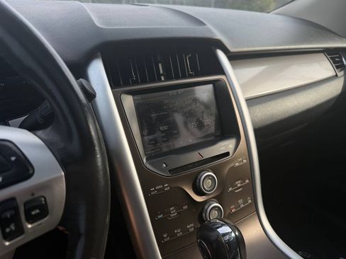Used 2011 Ford Edge SEL w/ 201A Rapid Spec Order Code FWD image 21