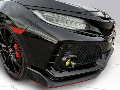 Used 2019 Honda Civic Type R image 10