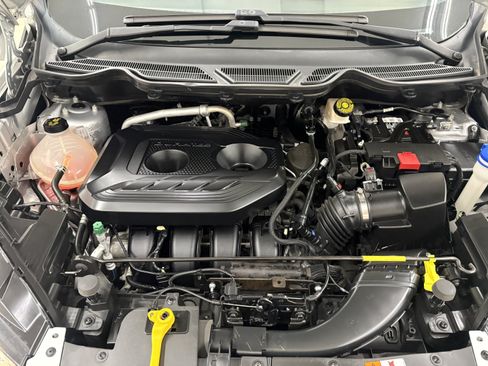 Used 2022 Ford EcoSport S AWD/4WD image 9