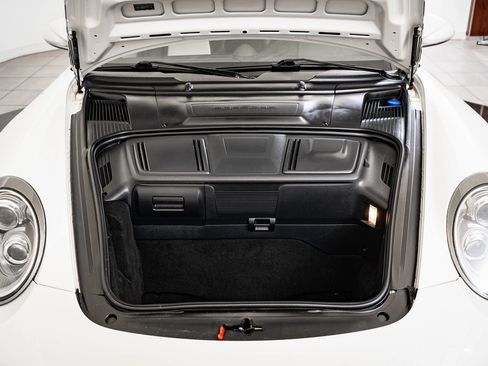 Used 2011 Porsche 911 Turbo S image 33