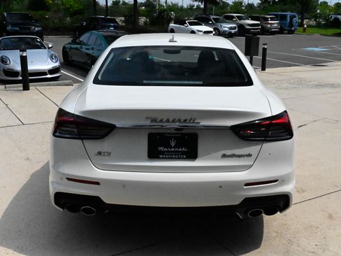 Used 2021 Maserati Quattroporte S GranSport Q4 AWD/4WD image 6