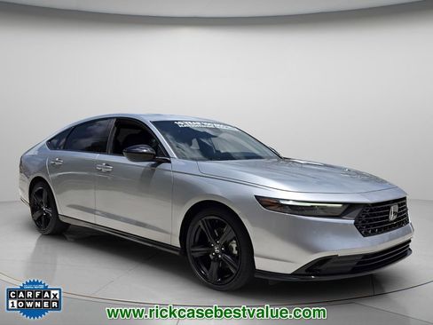 Used 2024 Honda Accord Sport image 9