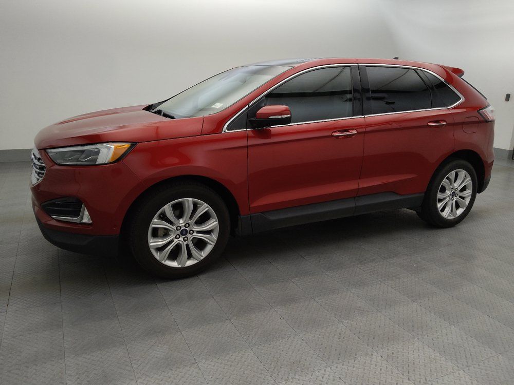 Used 2020 Ford Edge Titanium w/ Equipment Group 301A FWD image 2