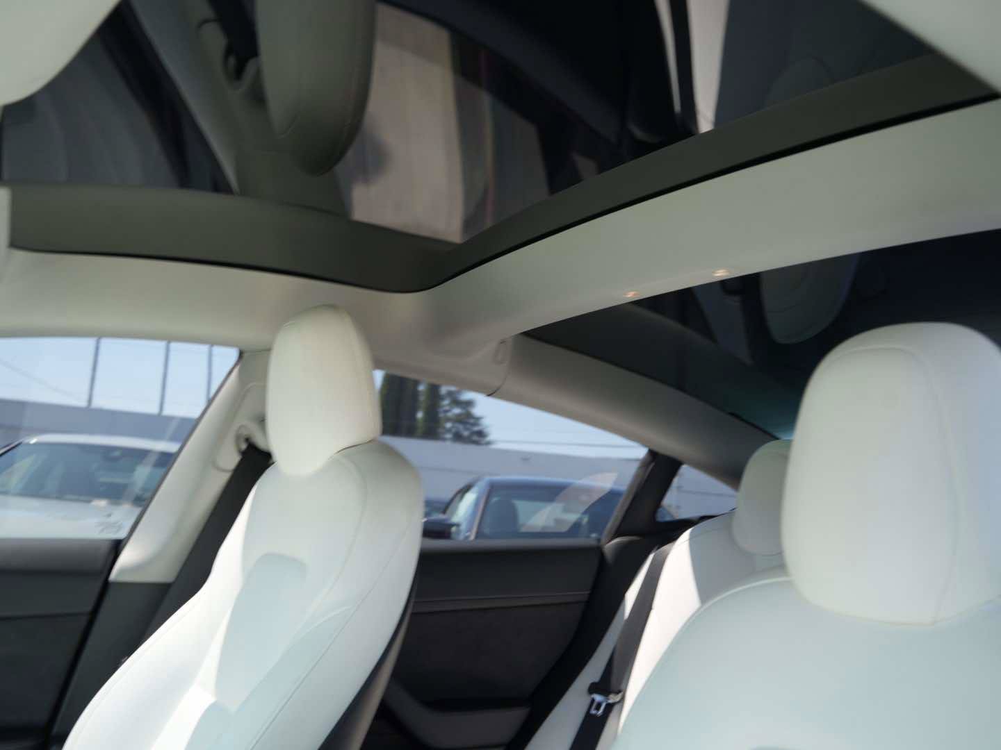 Used 2021 Tesla Model 3 Long Range AWD/4WD image 10