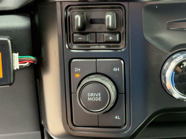 New 2025 Ford F450 Platinum AWD/4WD image 31
