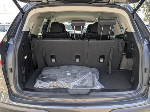 Certified 2026 Subaru Ascent Premium AWD/4WD image 35