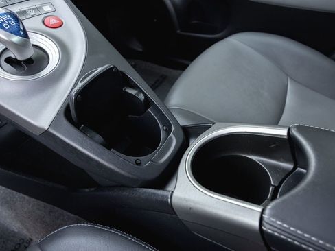 Used 2013 Toyota Prius Four w/ Deluxe Solar Roof Pkg image 20