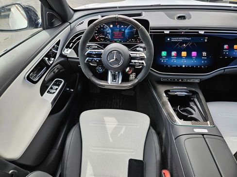 New 2026 Mercedes-Benz E 53 AMG e 4MATIC Sedan image 14