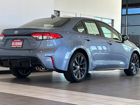 Certified 2026 Toyota Corolla SE FWD image 4