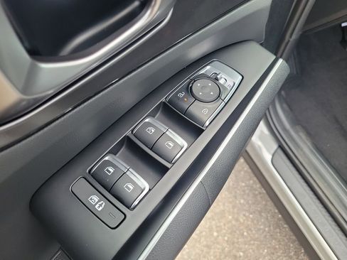 New 2026 Kia Sorento S w/ S Panoramic Sunroof Package FWD image 21
