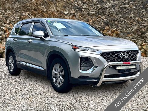 Used 2020 Hyundai Santa Fe SE AWD/4WD image 9