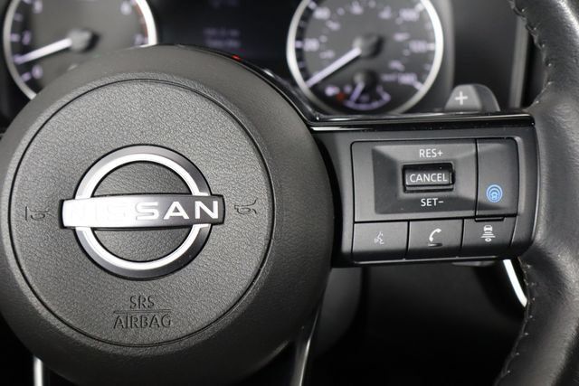 Used 2023 Nissan Rogue SL FWD image 9