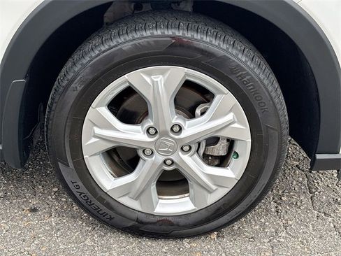 Used 2023 Honda HR-V LX image 12