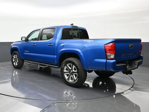 Used 2016 Toyota Tacoma TRD Sport w/ Towing Package RWD image 3