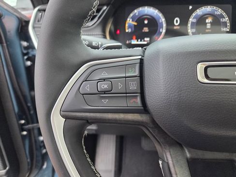 New 2026 Jeep Grand Cherokee L Limited AWD/4WD image 32