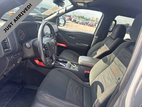Used 2023 Nissan Frontier PRO-4X w/ Tow Package AWD/4WD image 12