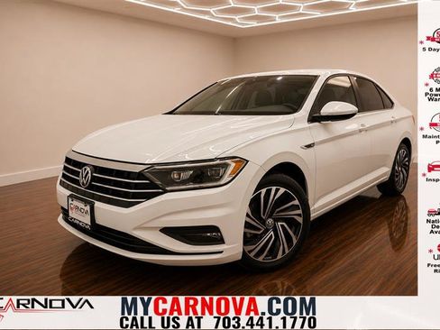 Used 2020 Volkswagen Jetta SEL Premium FWD image 1
