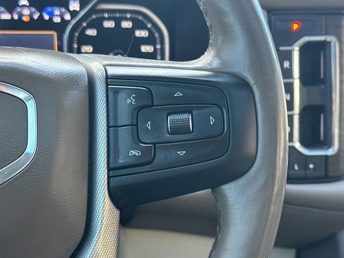 Used 2021 GMC Yukon XL Denali w/ Denali Premium Package AWD/4WD image 32