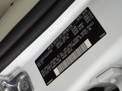 Used 2019 Volvo S60 T5 Momentum FWD image 28