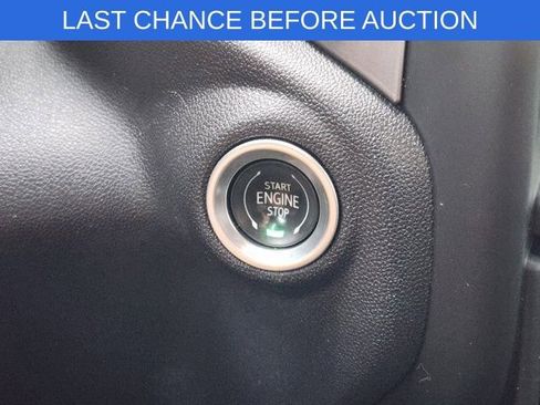 Used 2023 Chevrolet Silverado 1500 Custom image 8