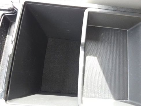 Certified 2022 Kia Sorento SX image 18