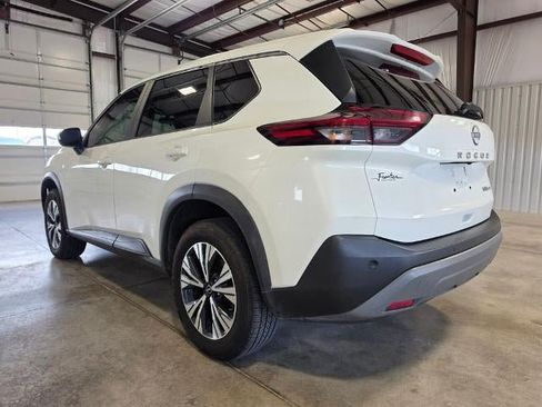 Used 2023 Nissan Rogue SV AWD/4WD image 3