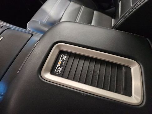 Used 2017 GMC Yukon Denali w/ Open Road Package image 35