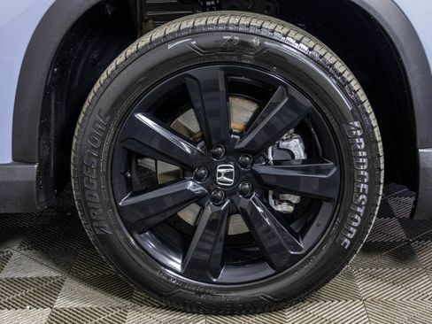 Used 2025 Honda Pilot Black Edition image 57