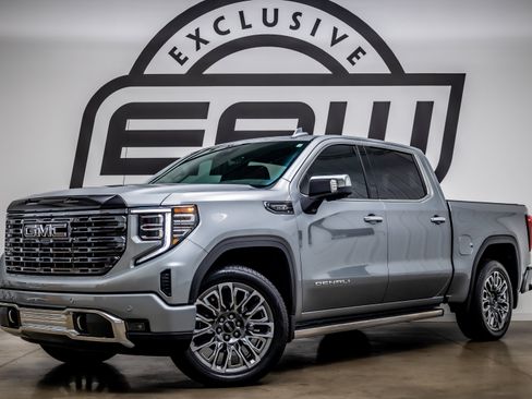 Used 2025 GMC Sierra 1500 Denali Ultimate AWD/4WD image 1