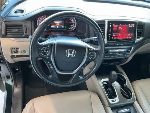 Certified 2017 Honda Pilot EX-L image 7