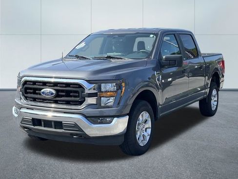 Used 2023 Ford F150 XLT AWD/4WD image 12