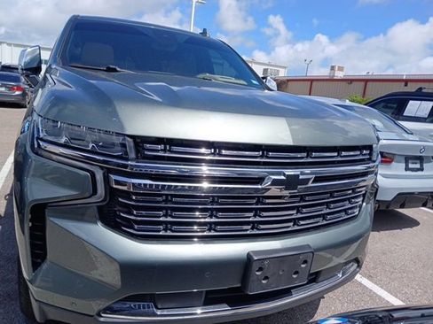 Used 2023 Chevrolet Tahoe Premier RWD image 7