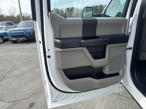 Used 2021 Ford F250 XL w/ Power Equipment Group image 23