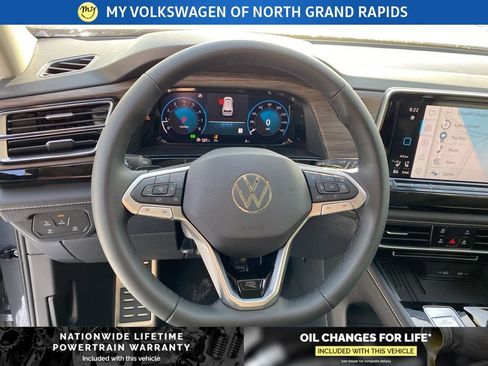 New 2026 Volkswagen Atlas SEL Premium R-Line image 10