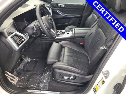 Used 2024 BMW X7 M60i w/ Executive Package image 27